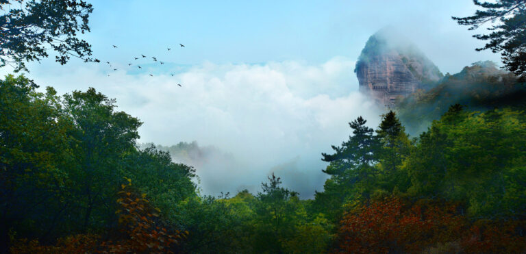 Zhu Quantang - Landscape-of-Maiji-Mount-8